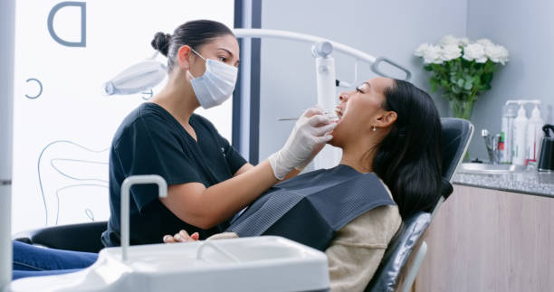 Best Tooth Extraction  in Lacoochee, FL